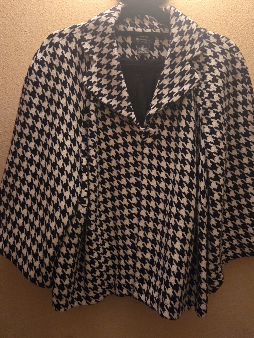 Spense Black & White Houndstooth Cape Jacket